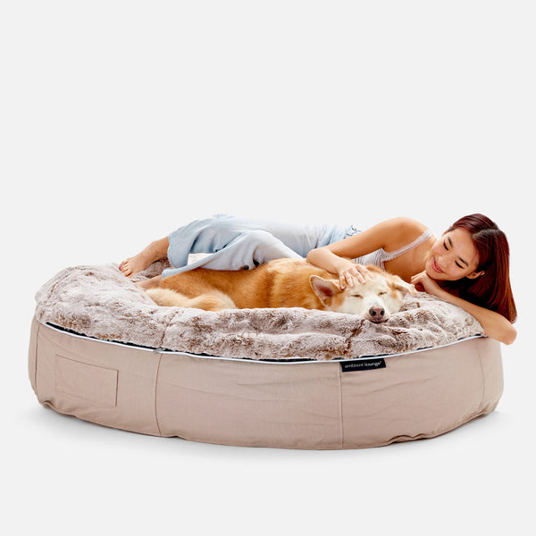 (XXL) Premium Indoor/Outdoor Dog Bed (Cappuccino)