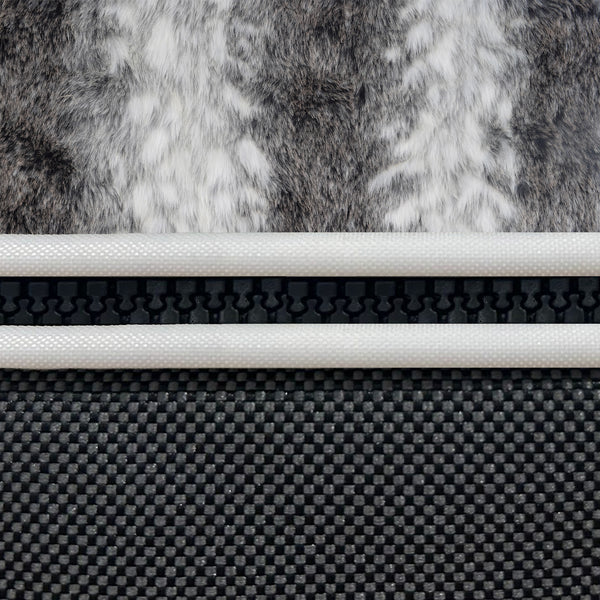 Kleines Hundebett aus formbeständigem Schaumstoff – für drinnen und draußen