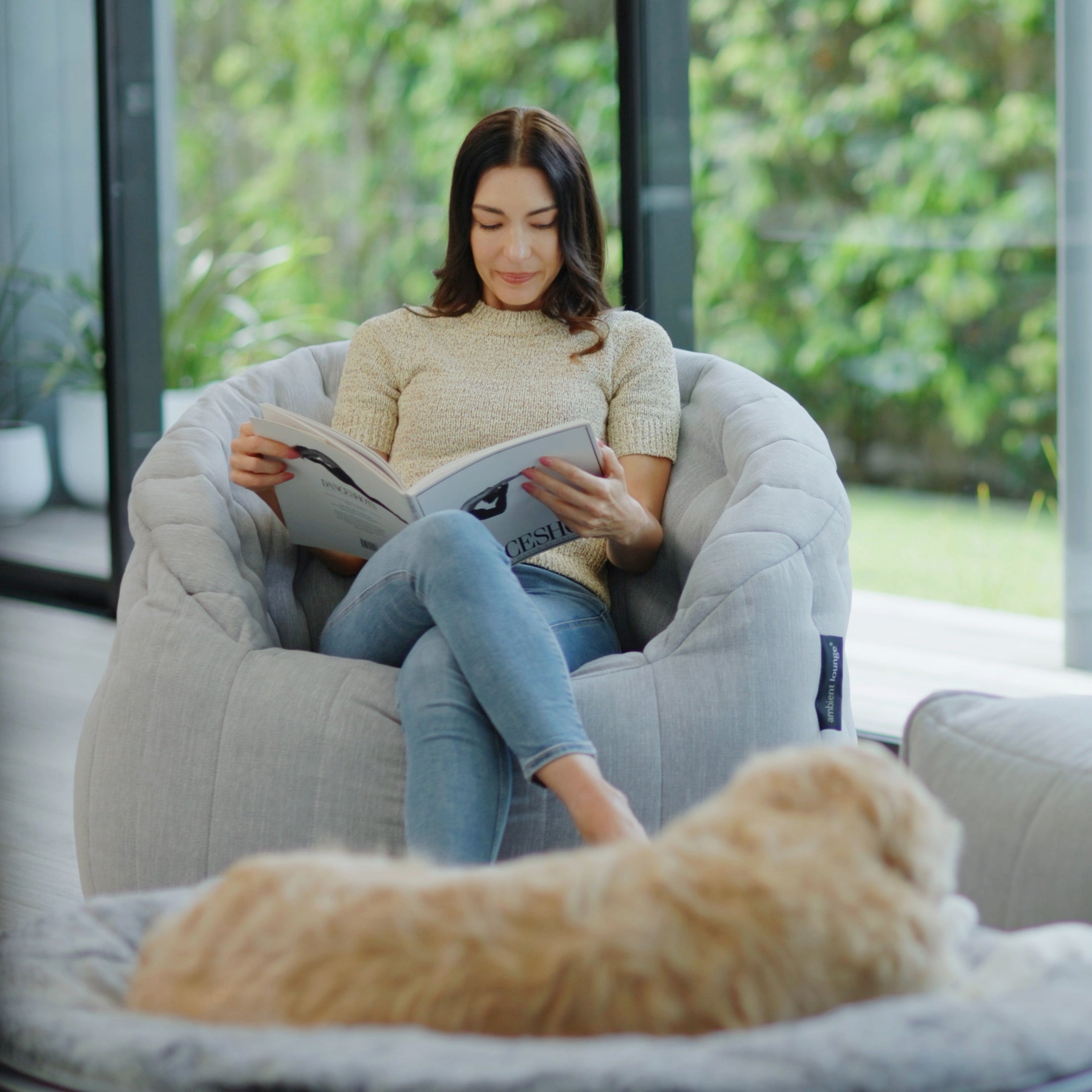 Butterfly Sofa - Interior