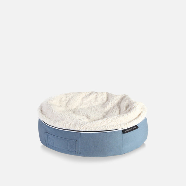 (M) Premium Indoor/Outdoor Dog Bed (Blue Dream Organic Cotton)