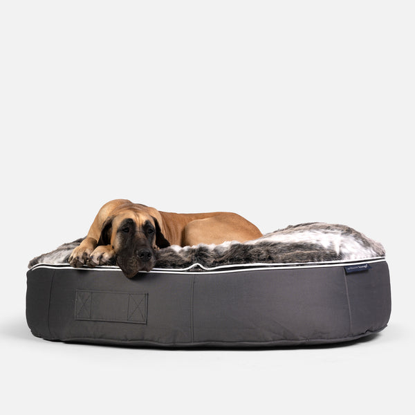 (XXL) Premium Indoor/Outdoor Dog Bed (Wild Animal)